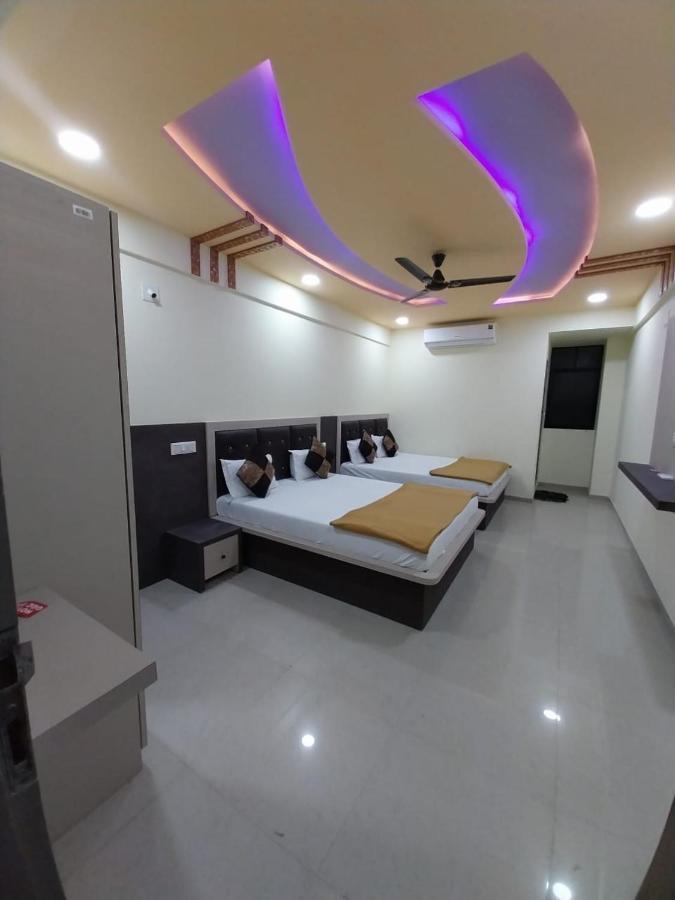 Hotel Ggc Inn Ahmedabad Exterior photo