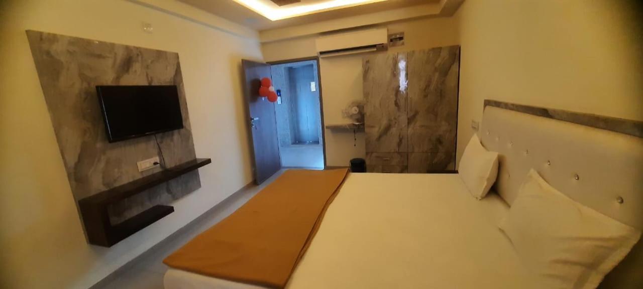 Hotel Ggc Inn Ahmedabad Exterior photo
